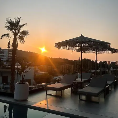 Muze Hotel
